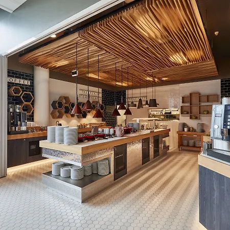 West - Ruoholahti By Ihg