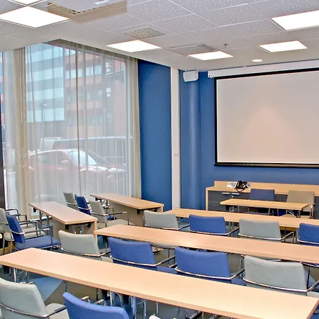 赫尔辛基西部假日酒店-罗霍拉赫蒂 4* 赫尔辛基